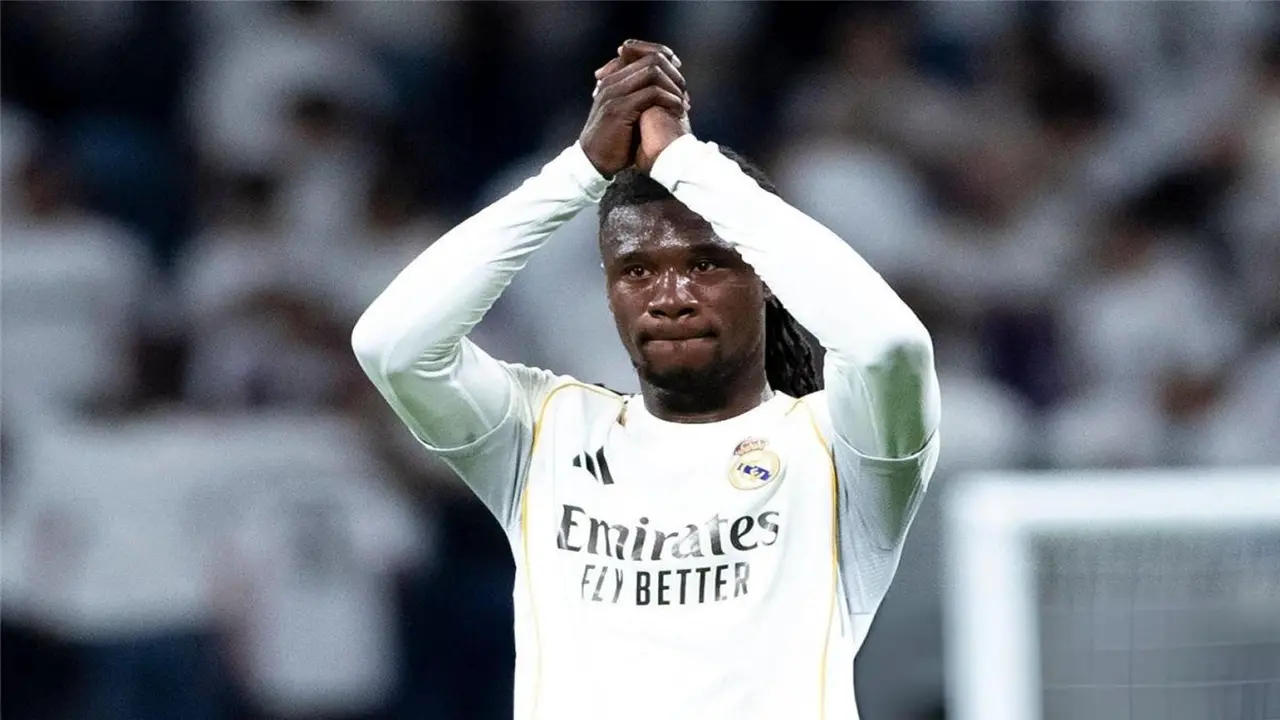 كامافينجا يحسم قراره بشأن الاستمرار مع ريال مدريد